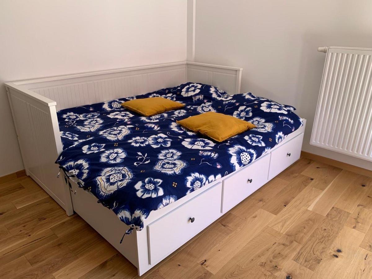 Lovely Studio Appartment With Patio Near The Sea Koper Bagian luar foto