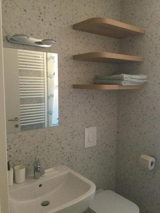 Lovely Studio Appartment With Patio Near The Sea Koper Bagian luar foto